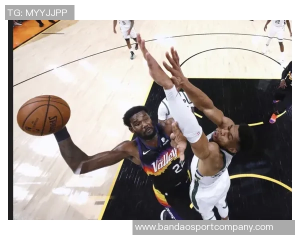 太阳内线攻击势不可挡进攻流畅果断展现实力