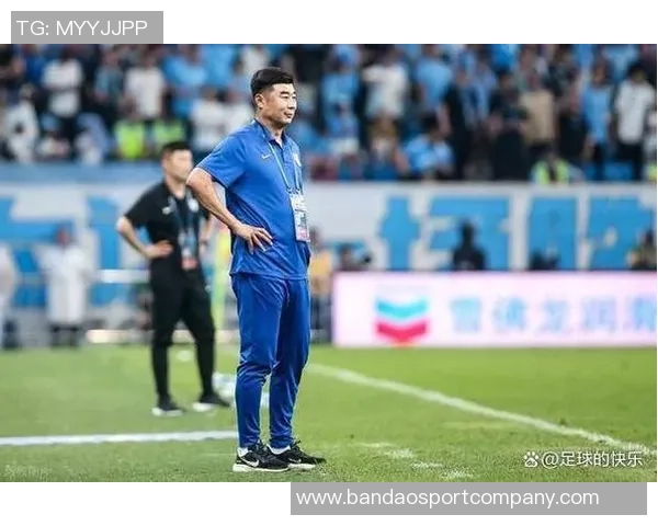 中超代理主帅竞争激烈陈涛有望转正韩鹏邓卓翔拉米罗争夺帅位
